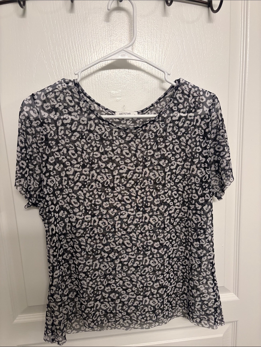 Black & White Leopard Sheer Short-Sleeve Top